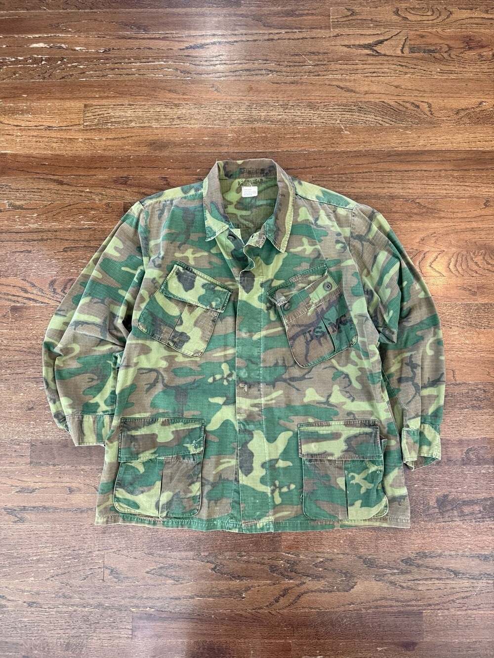 Vintage USMC Vietnam Era ERDL Camouflage Jungle Fatigue Jacket